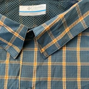Columbia Omni-Shade Plaid Button-Up